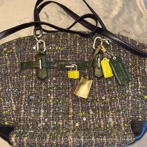 AUTHENTIC RARE COACH Chelsea Boucle Emerson Satchel